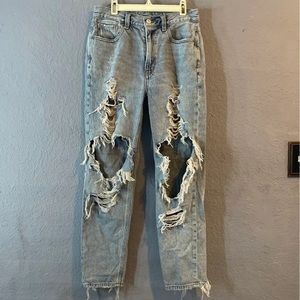 American Eagle Mom a jeans, size 2 reg